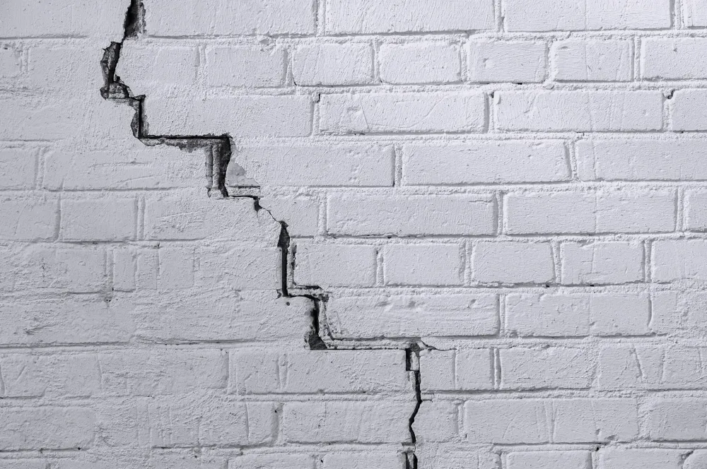 expertise-fissure-en-escalier